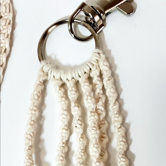 Macrame Keychains - Picture 4 of 6